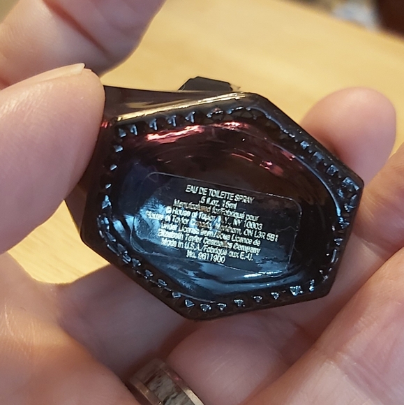 Chose 2 for $35..PASSION BY ELIZABETH TAYLOR 15ML - Picture 2 of 2